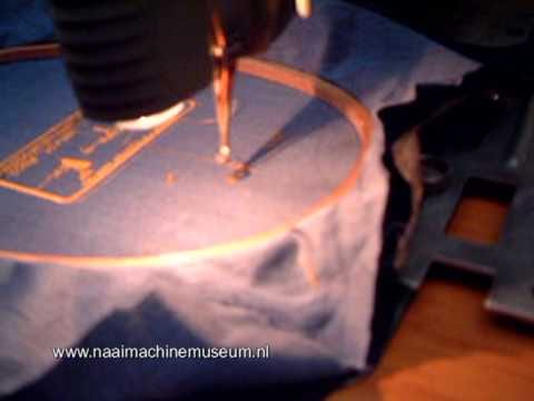 Video: Zangs 2240 borduurmachine ponsband bestuurd 4 kops.